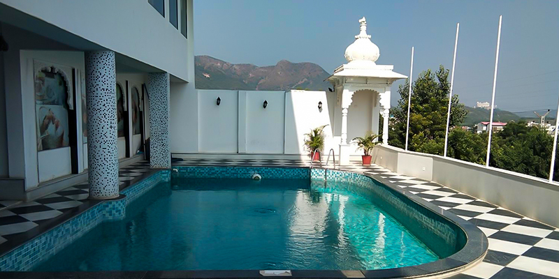 Regenta Central Mewargarh