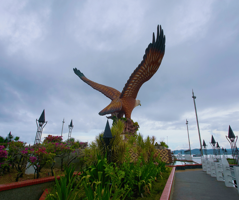 Dataran Lang (Eagle Square)