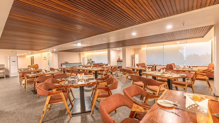 Clarks Inn Suites Jaipur