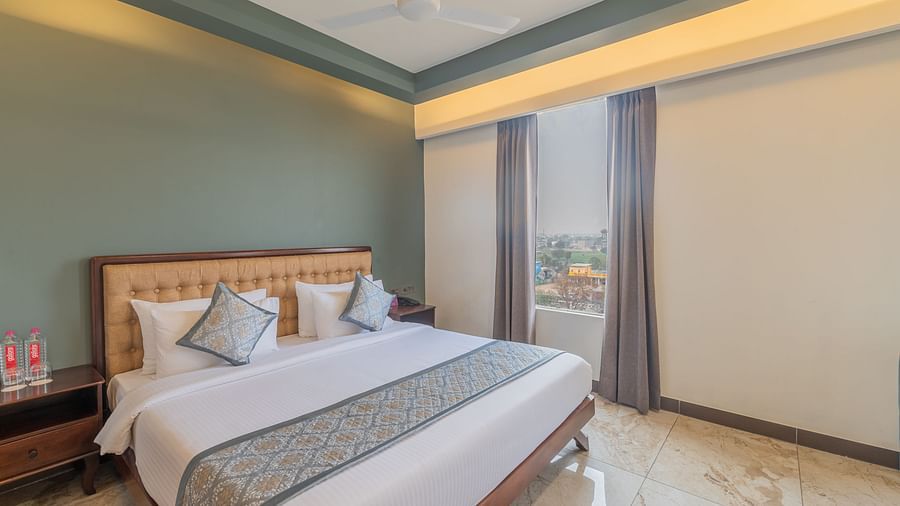 Clarks Inn Suites Jaipur