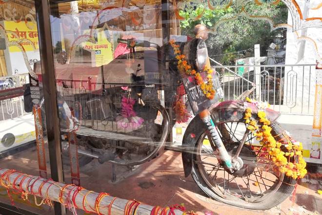 Om Banna Temple (Bullet Baba Temple, En Route)